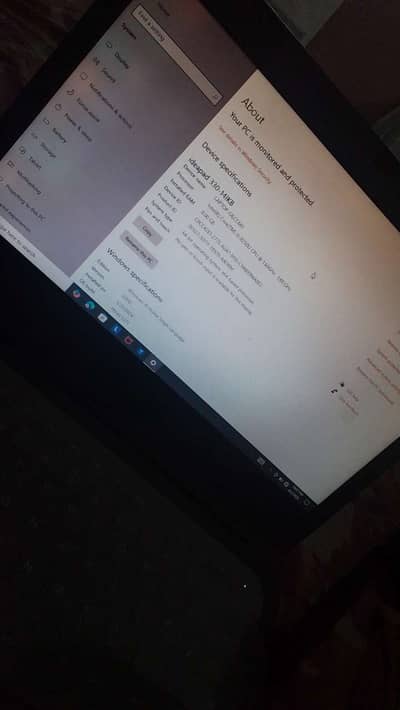 Acha laptop Kam use kia hy new hy