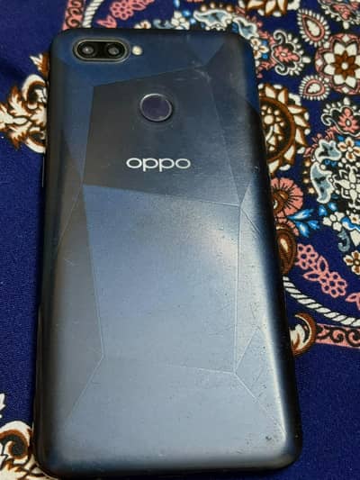 OPPO A12