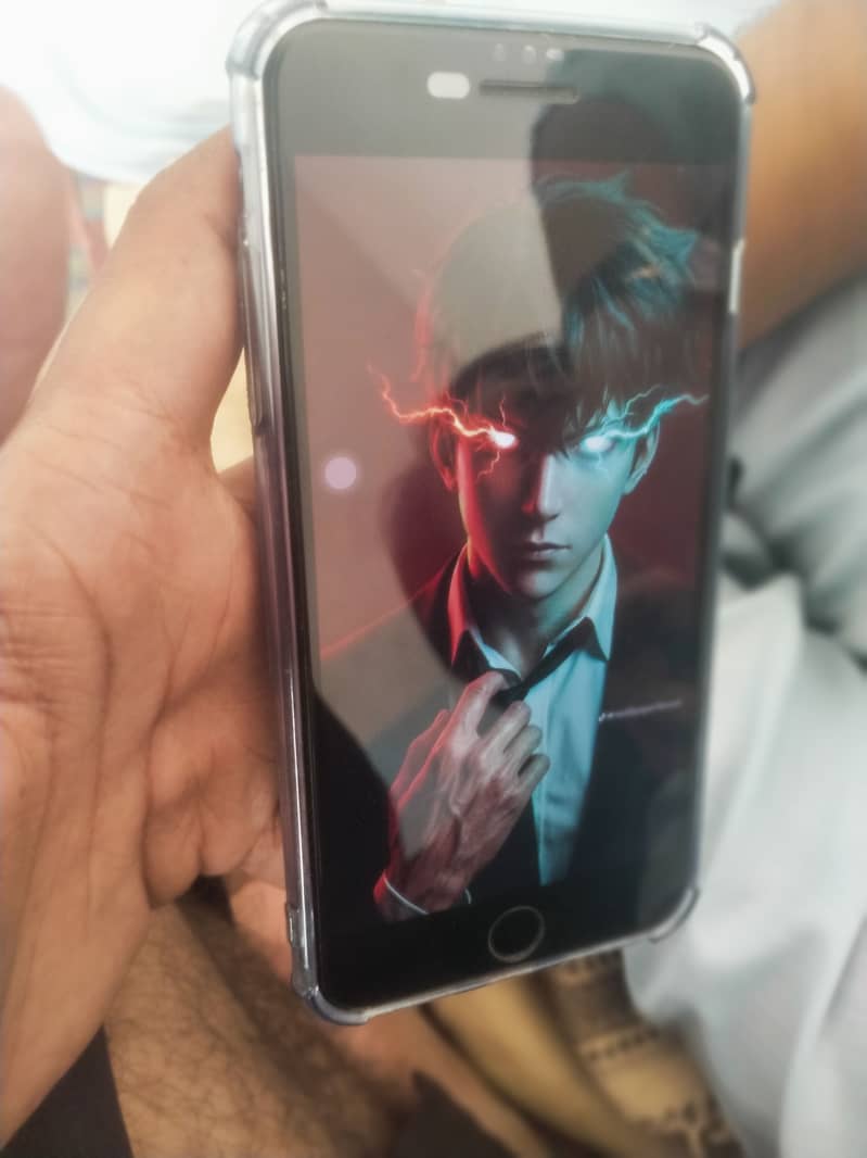 Apple iPhone 7 Plus 1
