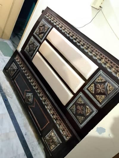bed wooden  5 seater sofa
