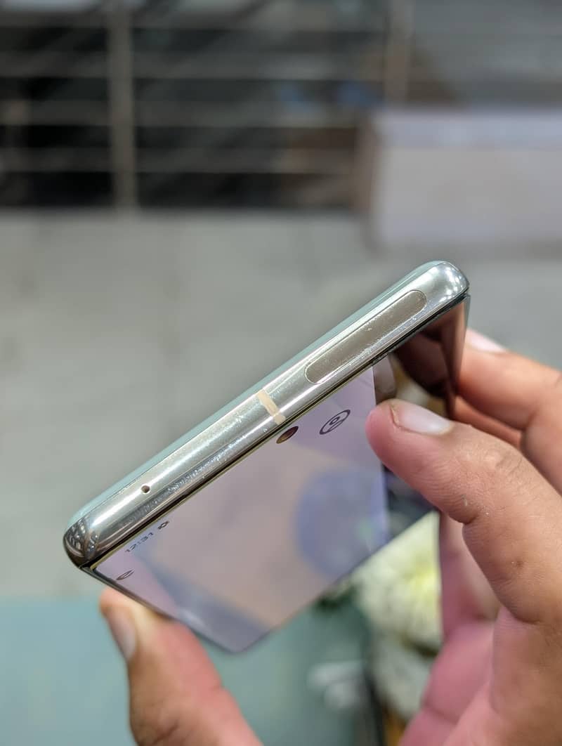 Google Pixel 7 Pro 2