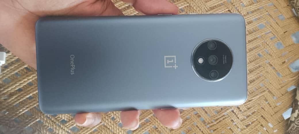 One Plus 7T 3