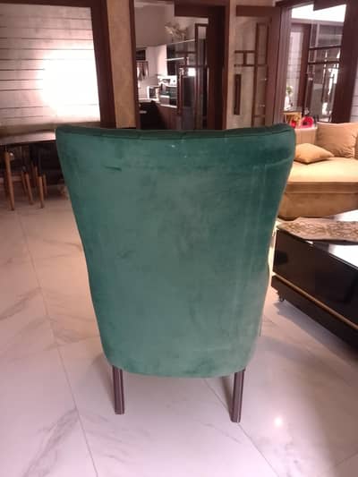 wings sofa