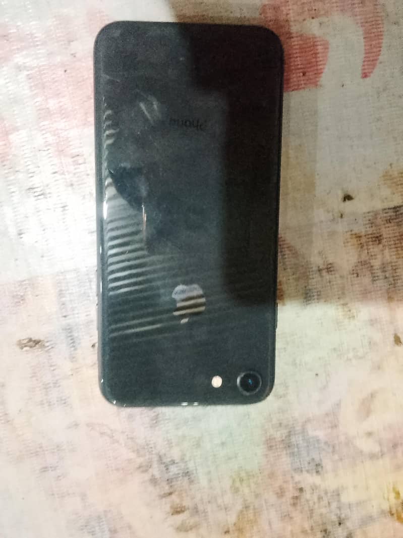 Apple iPhone 8 4