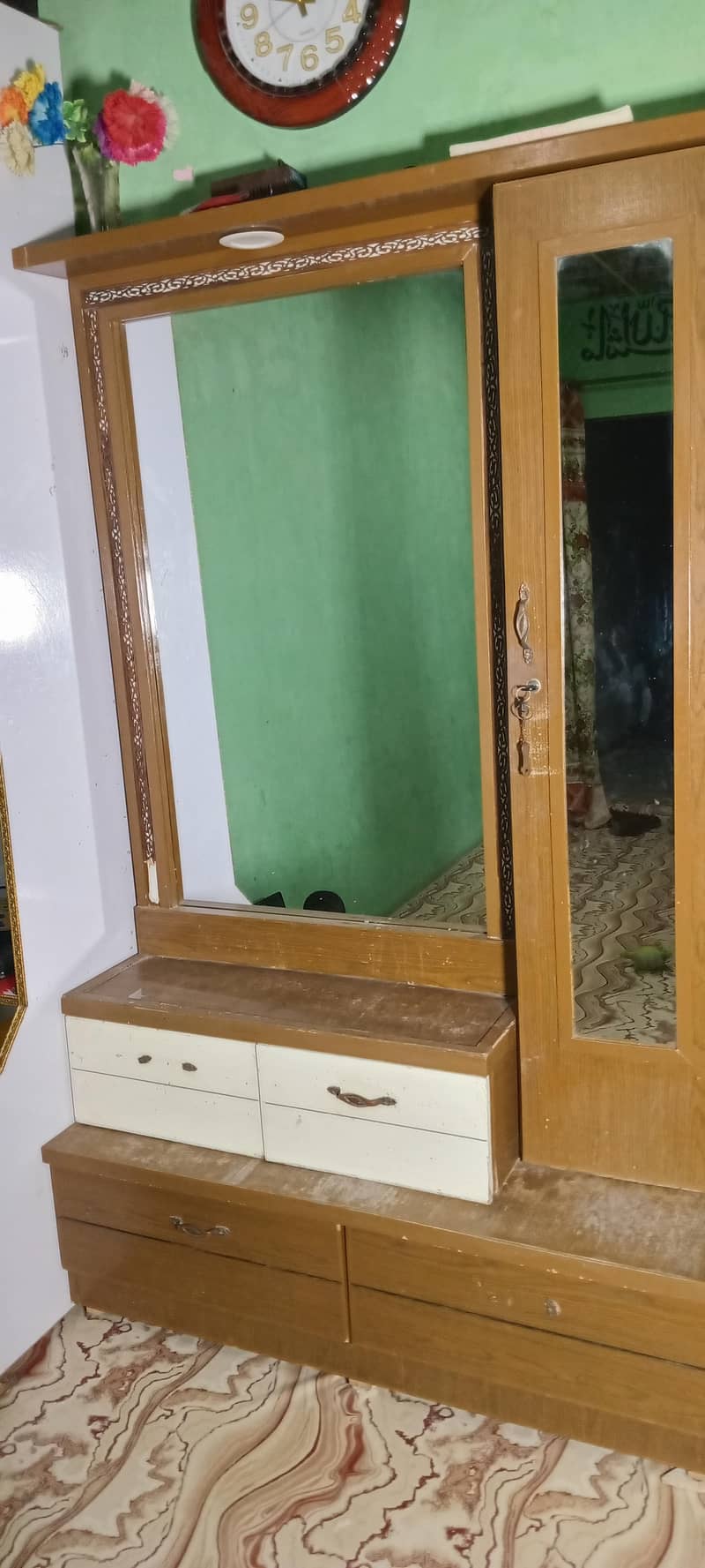 dressing table 3