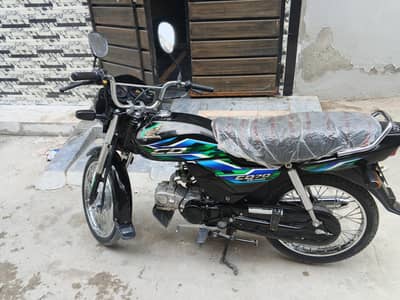 Honda CD 70 Dream Black 2025 Model | Excellent Condition | Like New