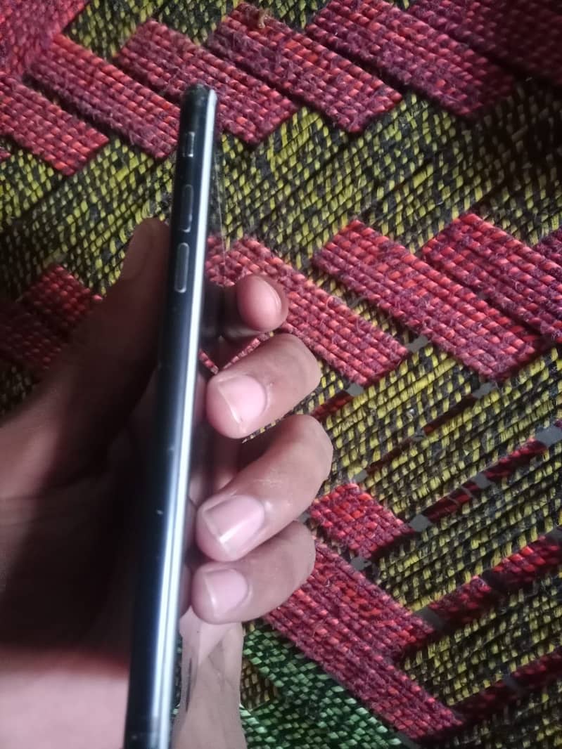 Apple iPhone 7 1