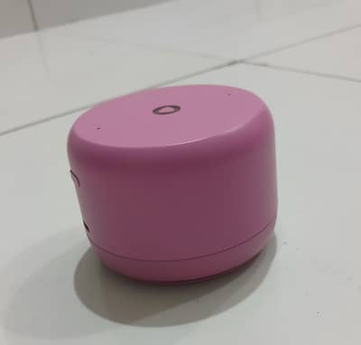 Yasmina Lite Mini Smart Speaker – Excellent Condition