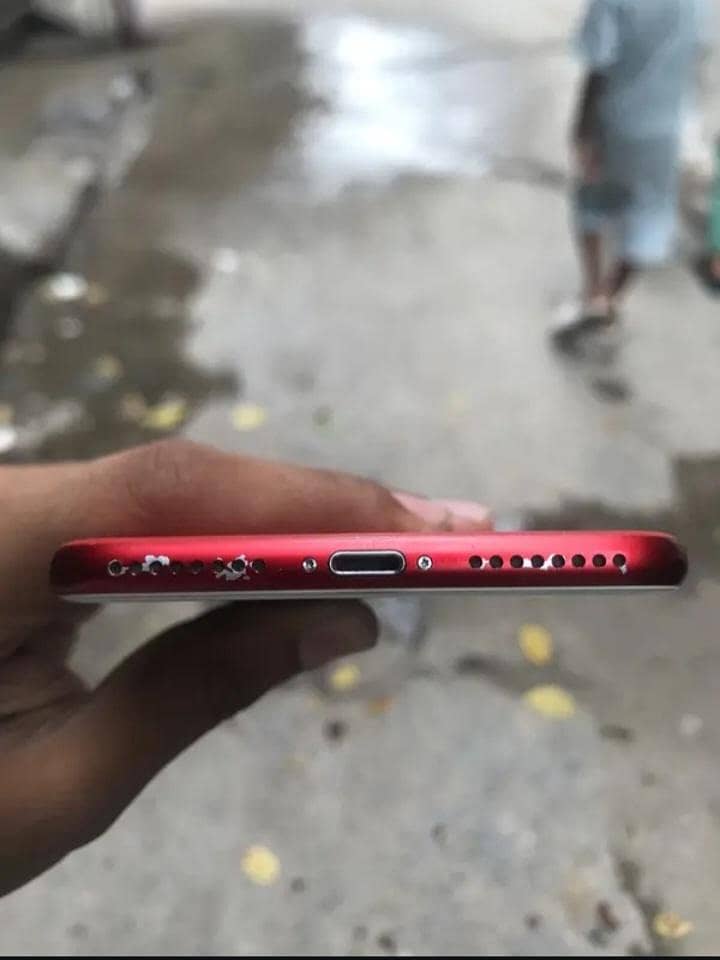 Apple iPhone 7 Plus 8