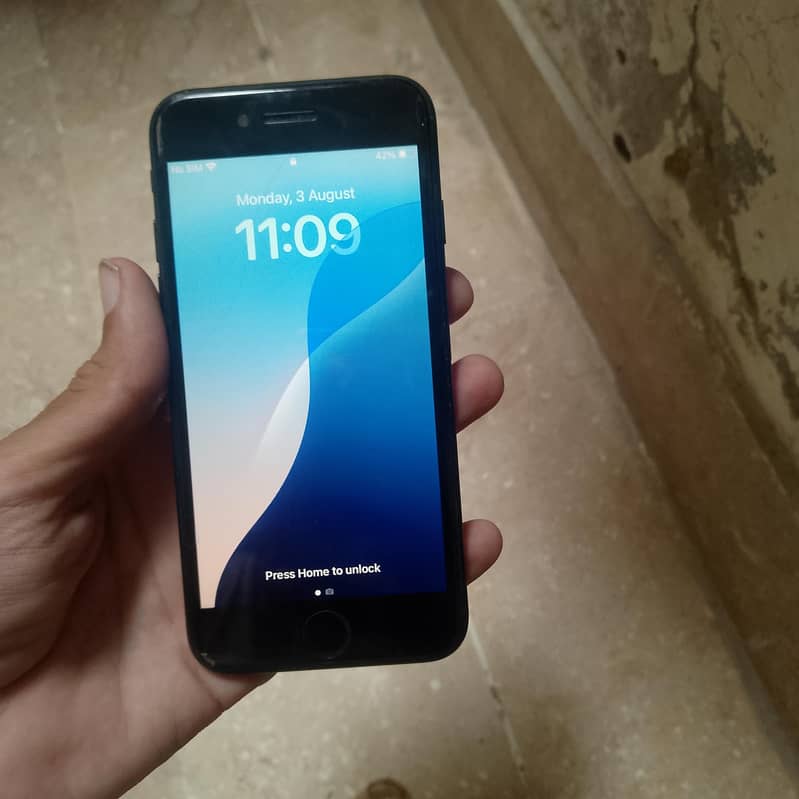 Apple iPhone SE 2022 3