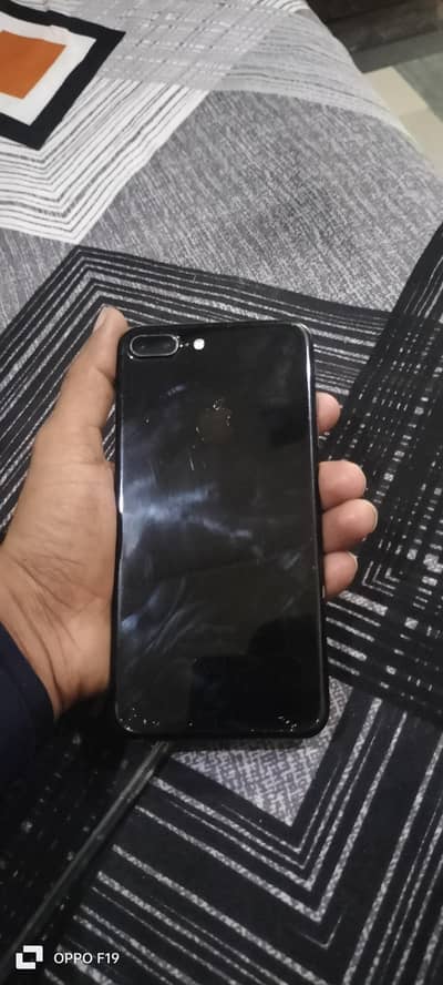 Apple iPhone 7 Plus 128 battery 76
