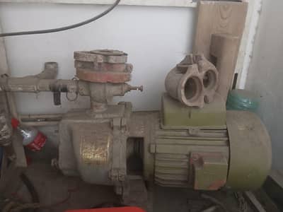 lal pump