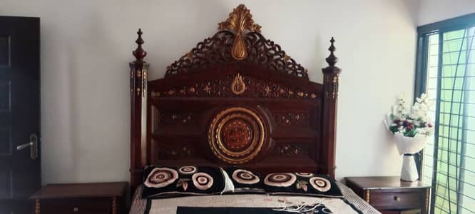 Pure wooden