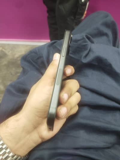 Apple iPhone 15