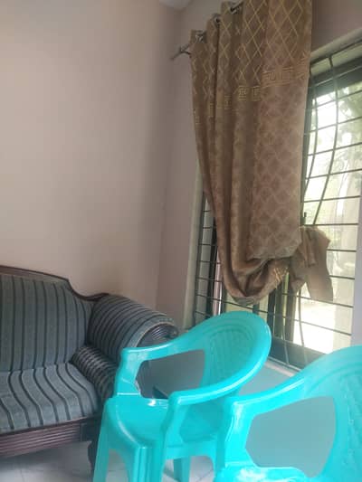 10 marla lower portion available for rent lda evenue 1