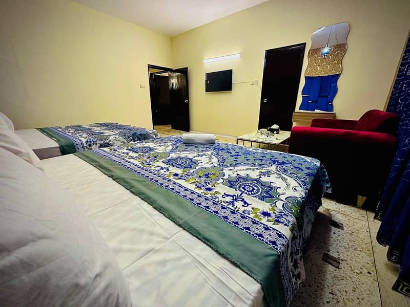 Master beds 2