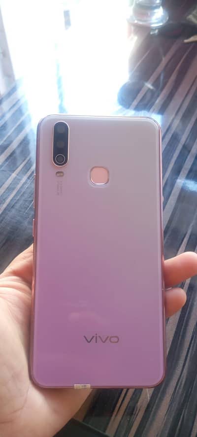 Vivo Y17