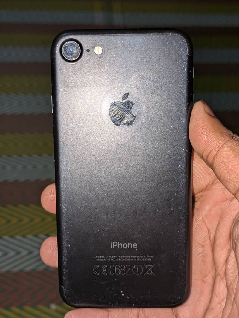 Apple iPhone 7 4