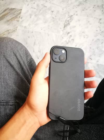 Apple iPhone 13