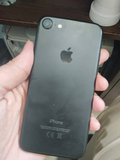 Apple iPhone 7