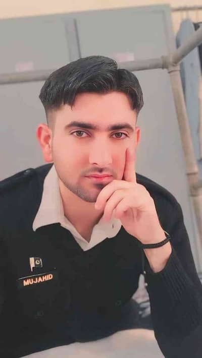 Mujahid Ktk