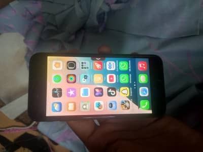 Apple iPhone SE