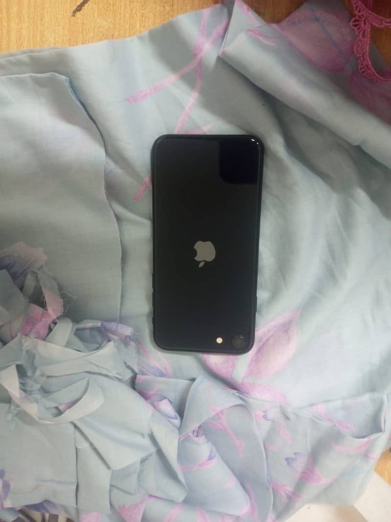 Apple iPhone SE 2