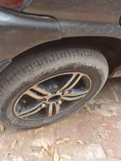 Daihatsu Cuore 2004