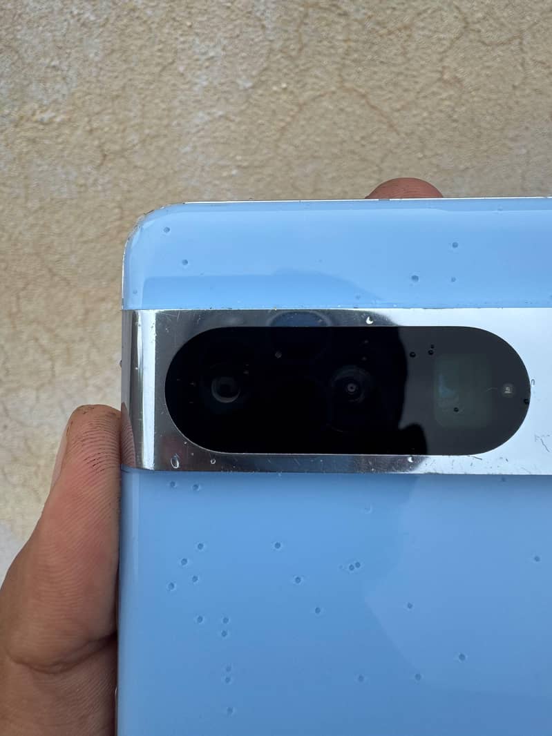 Google Pixel 8 Pro 1