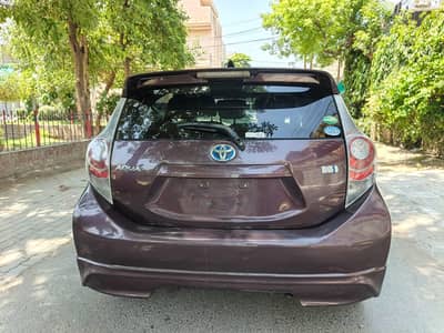 Toyota Aqua 2014