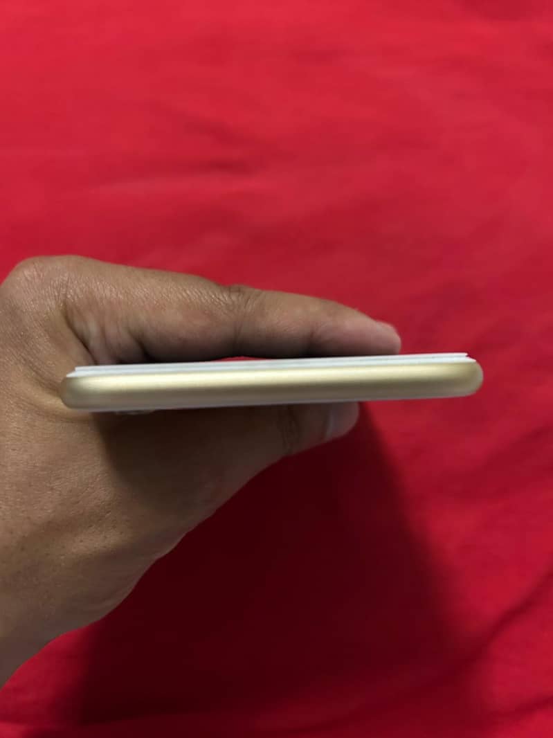 Apple iPhone 6 Plus 14