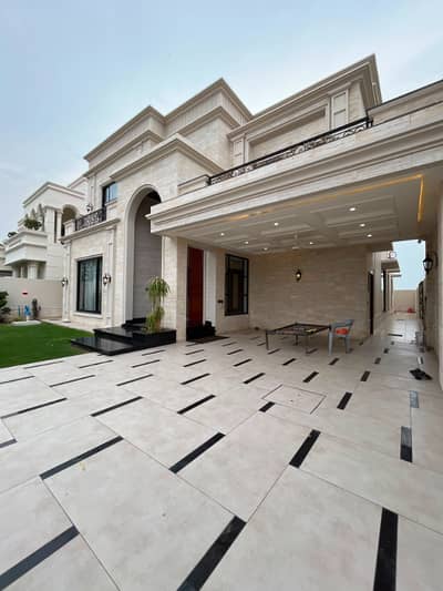 1 Kanal Luxury Modern House For Sale Location: DHA Multan Sector M