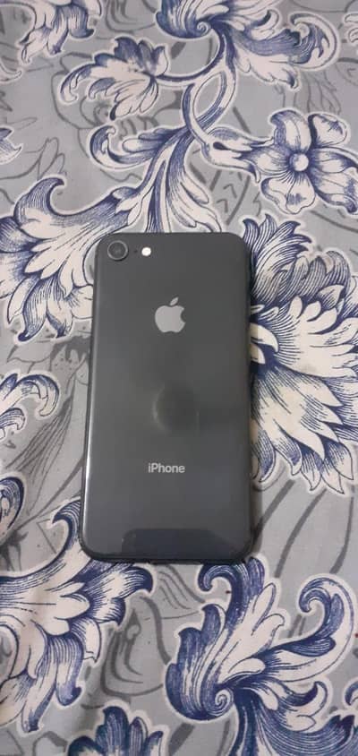Apple iPhone 8