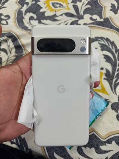 Google Pixel 8 Pro