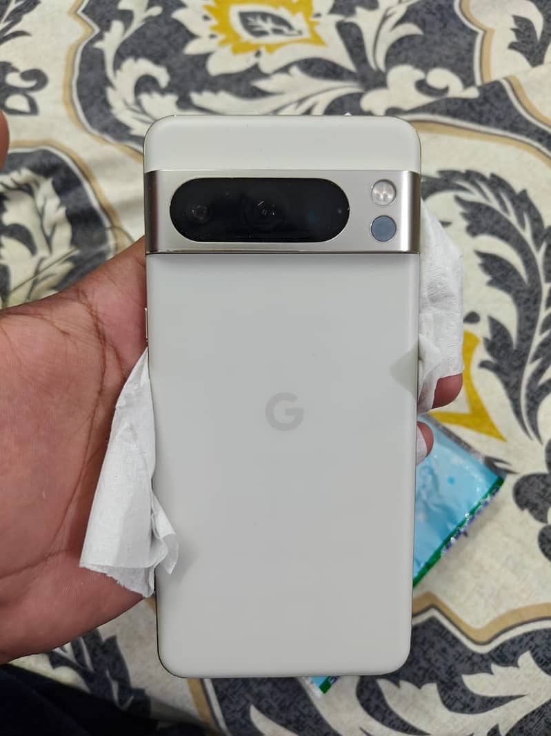Google Pixel 8 Pro 0