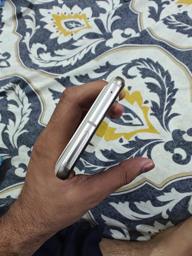 Google Pixel 8 Pro 1