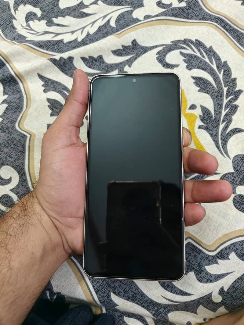 Google Pixel 8 Pro 3
