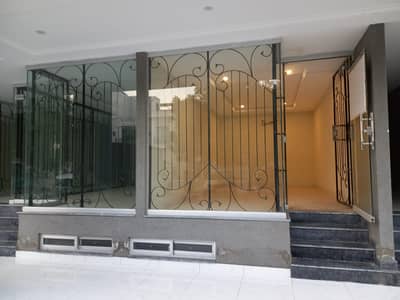 Ground Floor Shop 450 Sq Feet Available For Rent In Bahria Town Lahore
