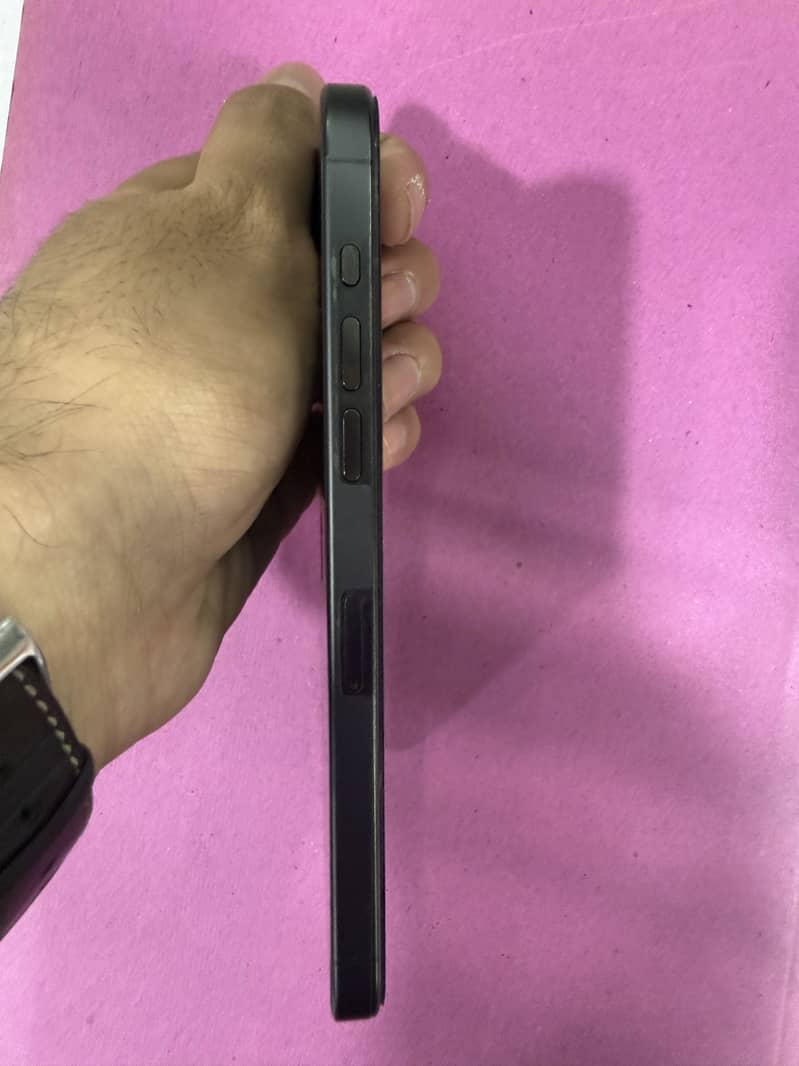 iPhone 15 pro max 1
