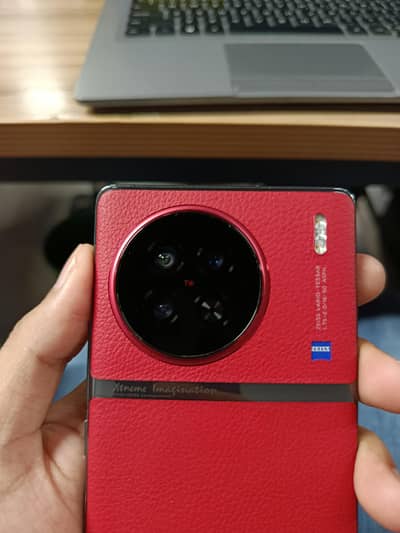 Vivo X90s 12 256 All ok Official PTA tax 7300 Exchange possible Iphone
