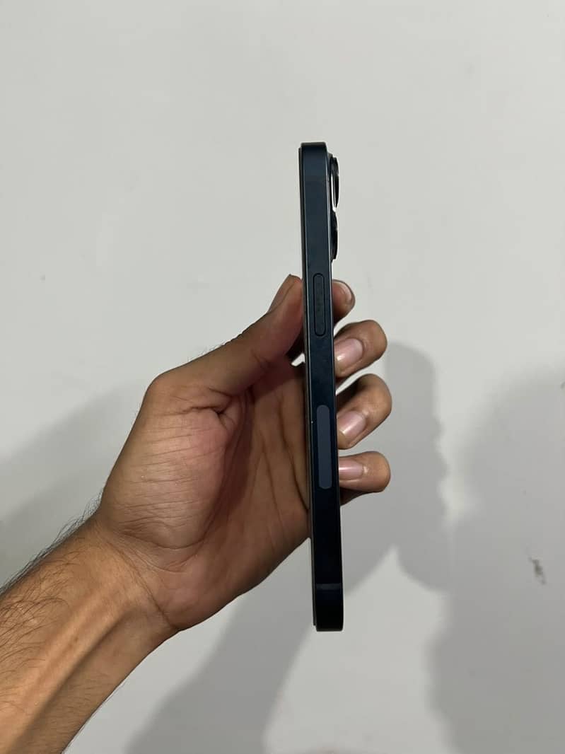 Apple iPhone 14 1