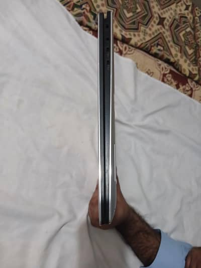 precision 5530 2in1 4K x360 touch 4gb graphics core i7 gaming laptop