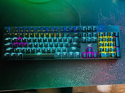 Rgb Mechanichal Keybord k100