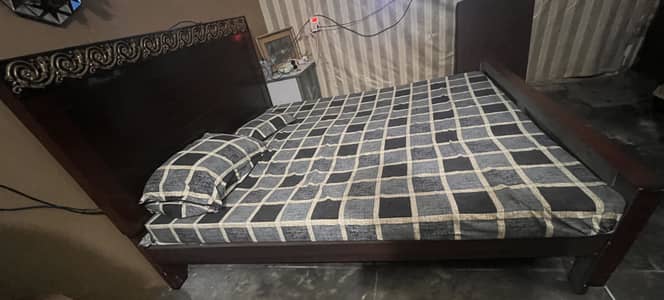 Double bed 03703383070