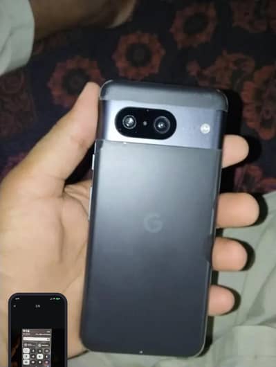 Google Pixel 8 Official