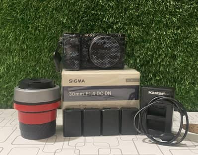 Sony A6500 with sigma 30mm 1.4 lens
