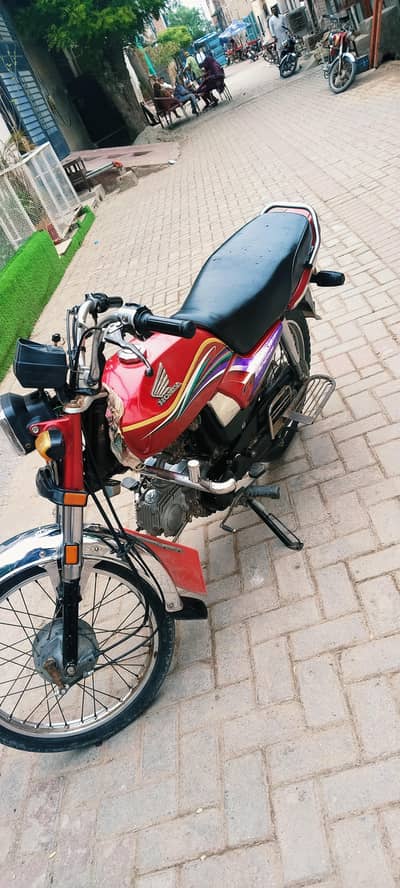 Honda dream 03115648052