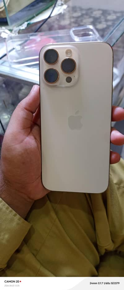 Apple iPhone 16 Pro Max