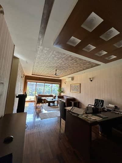 3 kanal annual commercial house for rent