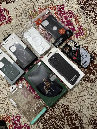 Iphone 13 / 14 case & covers ( 7 case deal )
